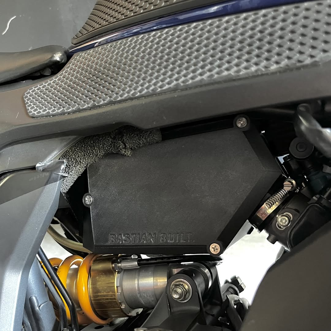 YZF-R7 Pod Filter Airbox - Media 4